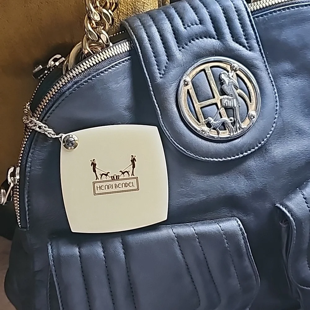 🖤NEW WITH TAG🖤 Luxurious Henri Bendel Satchel w Mirror - Picture 4 of 17